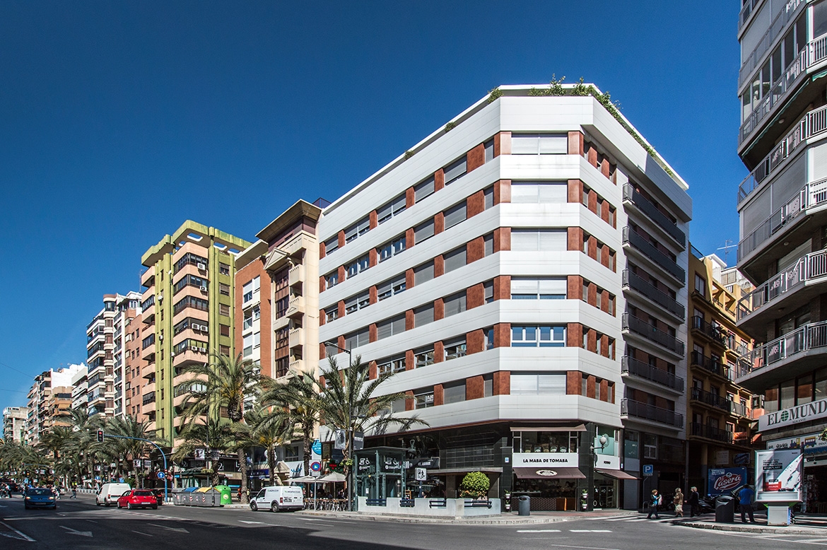 Edif. Alfonso el Sabio, 18